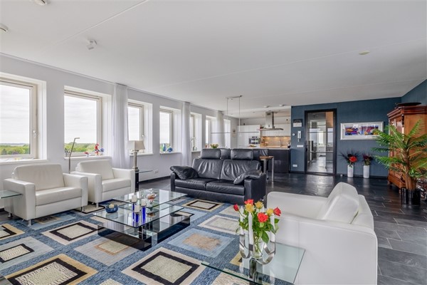 Medium property photo - Van Limburg Stirumlaan 151, 9602 WJ Hoogezand